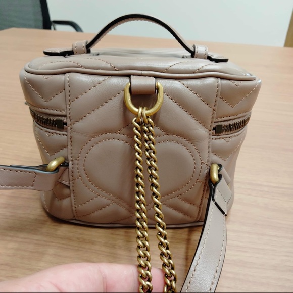 Authentic Gucci Marmont Backpack - Picture 4 of 12